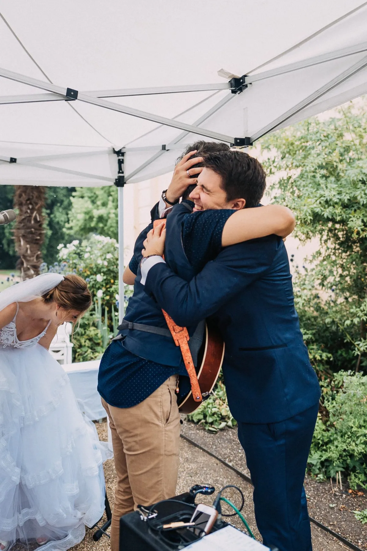 Hochzeitssänger Michael bei der Gala-Performance auf einer Hochzeit.
